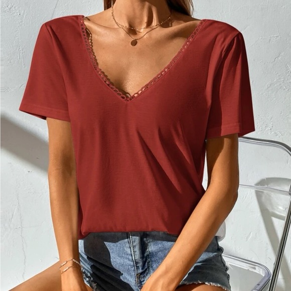 Double v neck tee - Picture 4 of 6